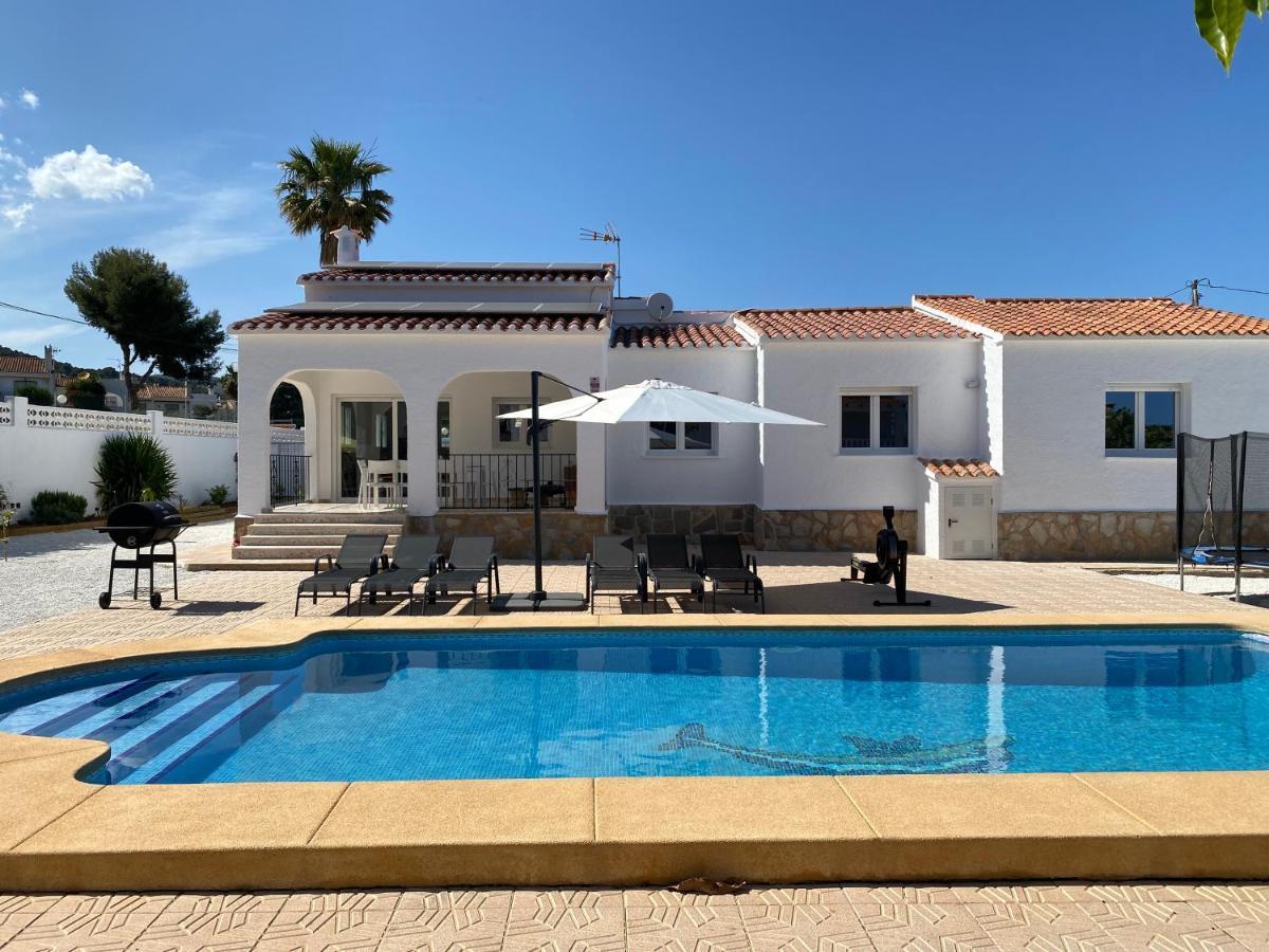 Villa Con Piscina, Soleada, Tranquila Y Centrica Calpe Eksteriør bilde